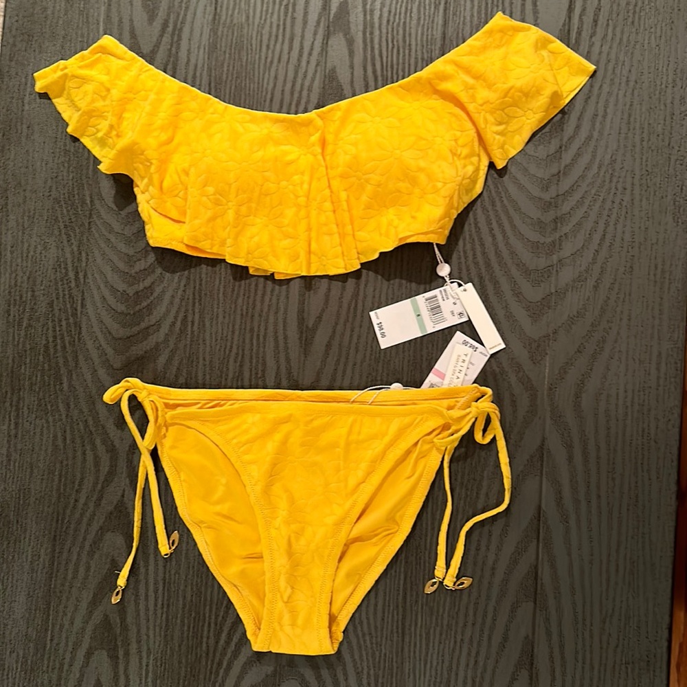 Trina Turk Swim- New. Retail $186.00. 🌴🌴🌴